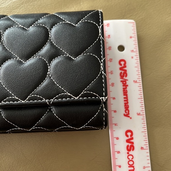 Price Firm!!! NWT! Lovcat Paris Black Leather Bill fold w/ change compartment. - Picture 3 of 13